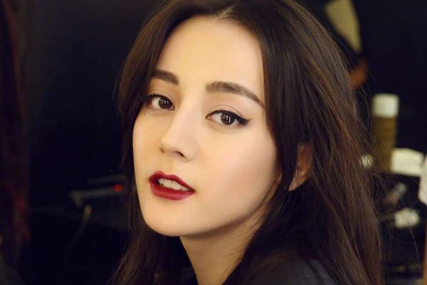 �����Ȱ͵�����ͼƬ �ڵ�ס�˵��Ը�